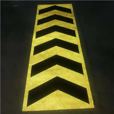 Pre Gevormde Weerspiegelende het Merken de Wegstriping van de Bandoppervlakte Permanente Band